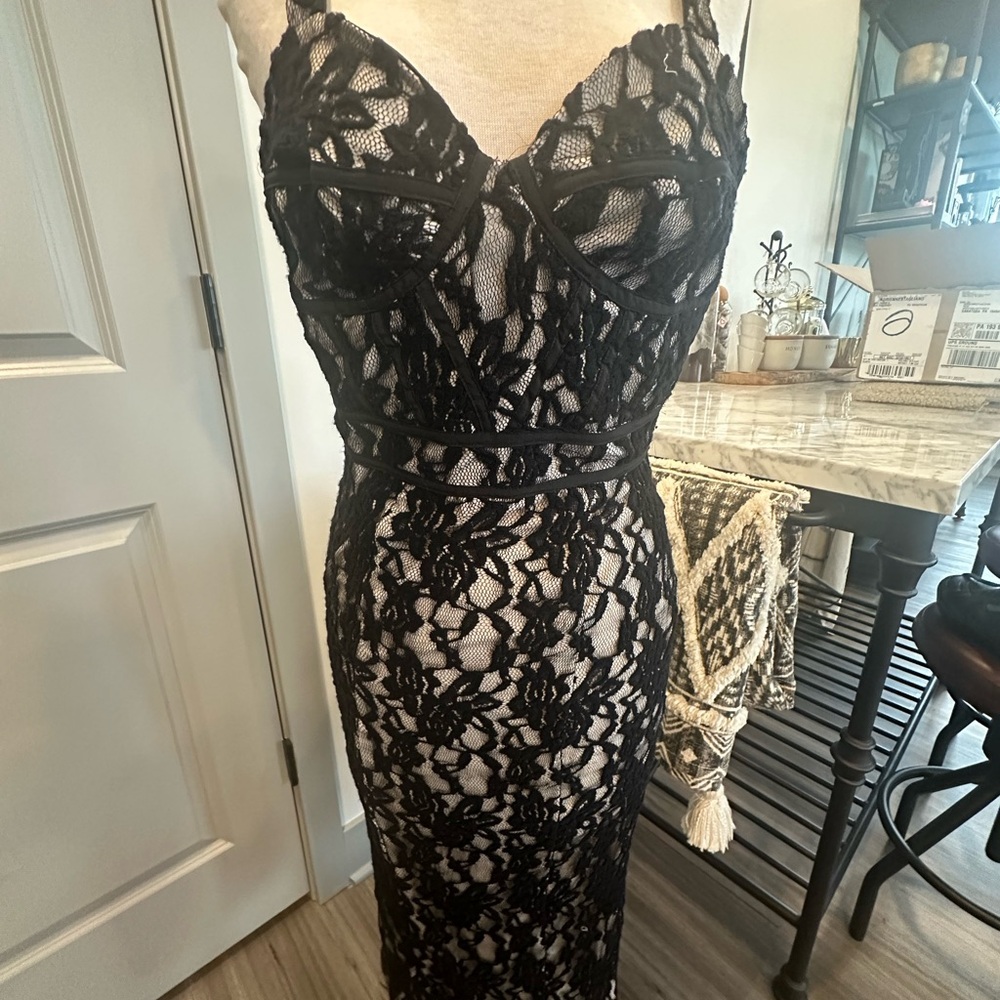 Vintage Bettie Paige cocktail dress size 6